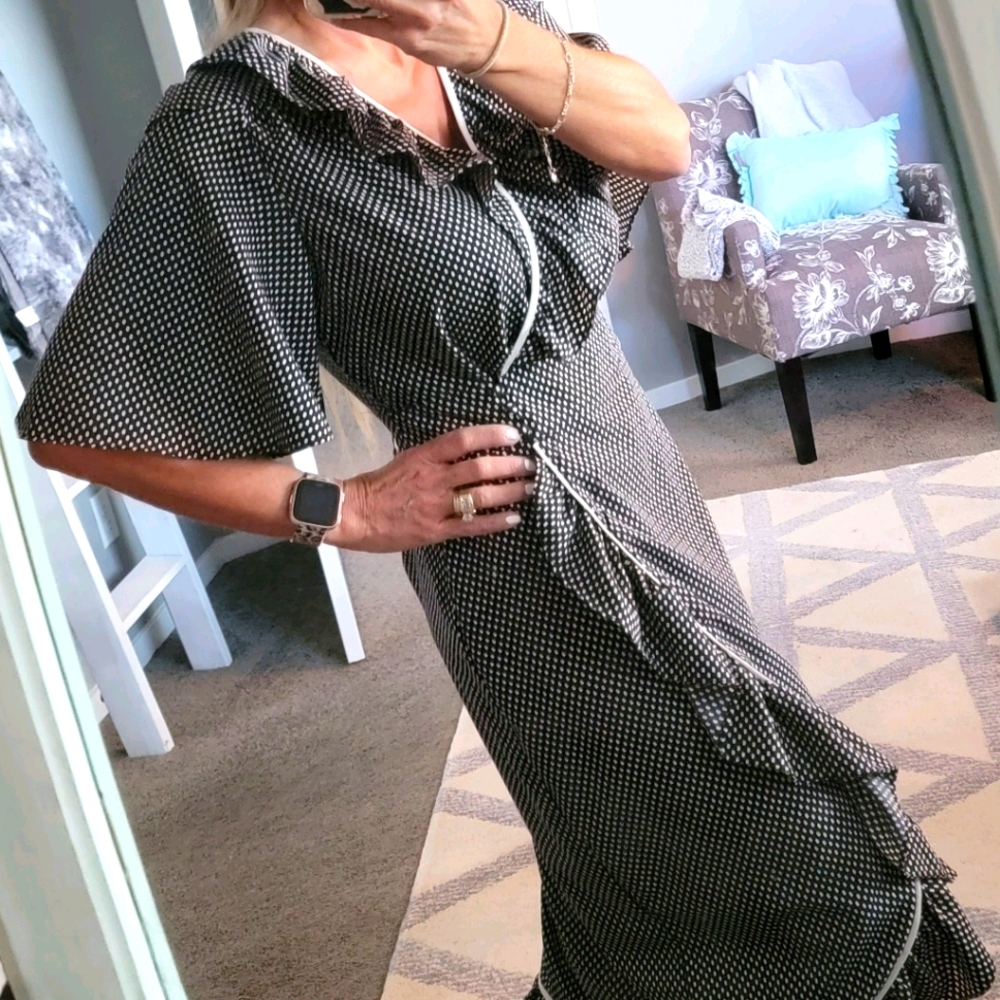 Polka Dot Retro vibe dress XS